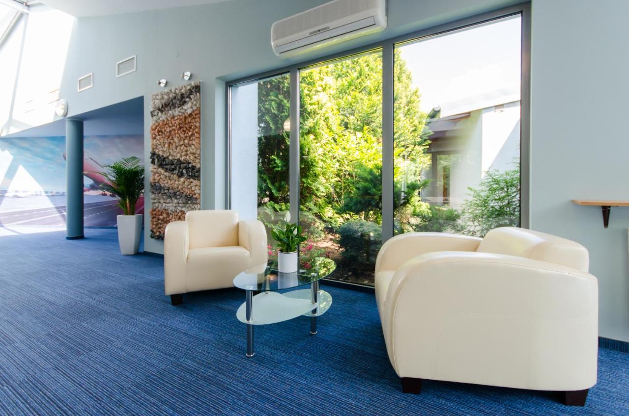 Hotel A4 Airport Krakow Mop Morawica Aleksandrowice  Esterno foto