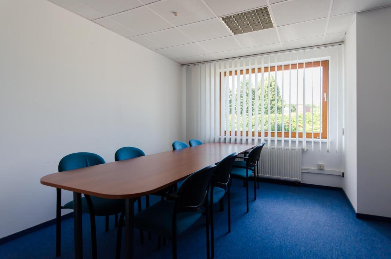 Hotel A4 Airport Krakow Mop Morawica Aleksandrowice  Esterno foto